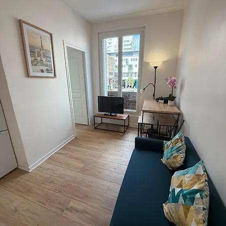 Διαμέρισμα 3 Bedroom Near Paris *
