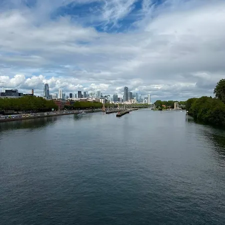 Διαμέρισμα 3 Bedroom Near Paris *